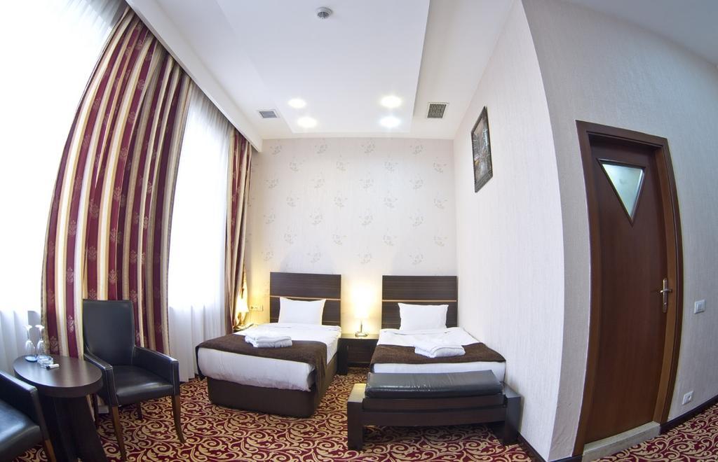 Ambassador Hotel Μπακού Δωμάτιο φωτογραφία