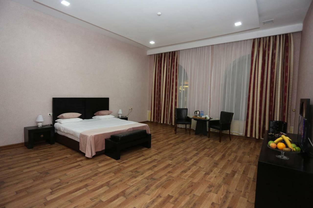 Ambassador Hotel Μπακού Εξωτερικό φωτογραφία
