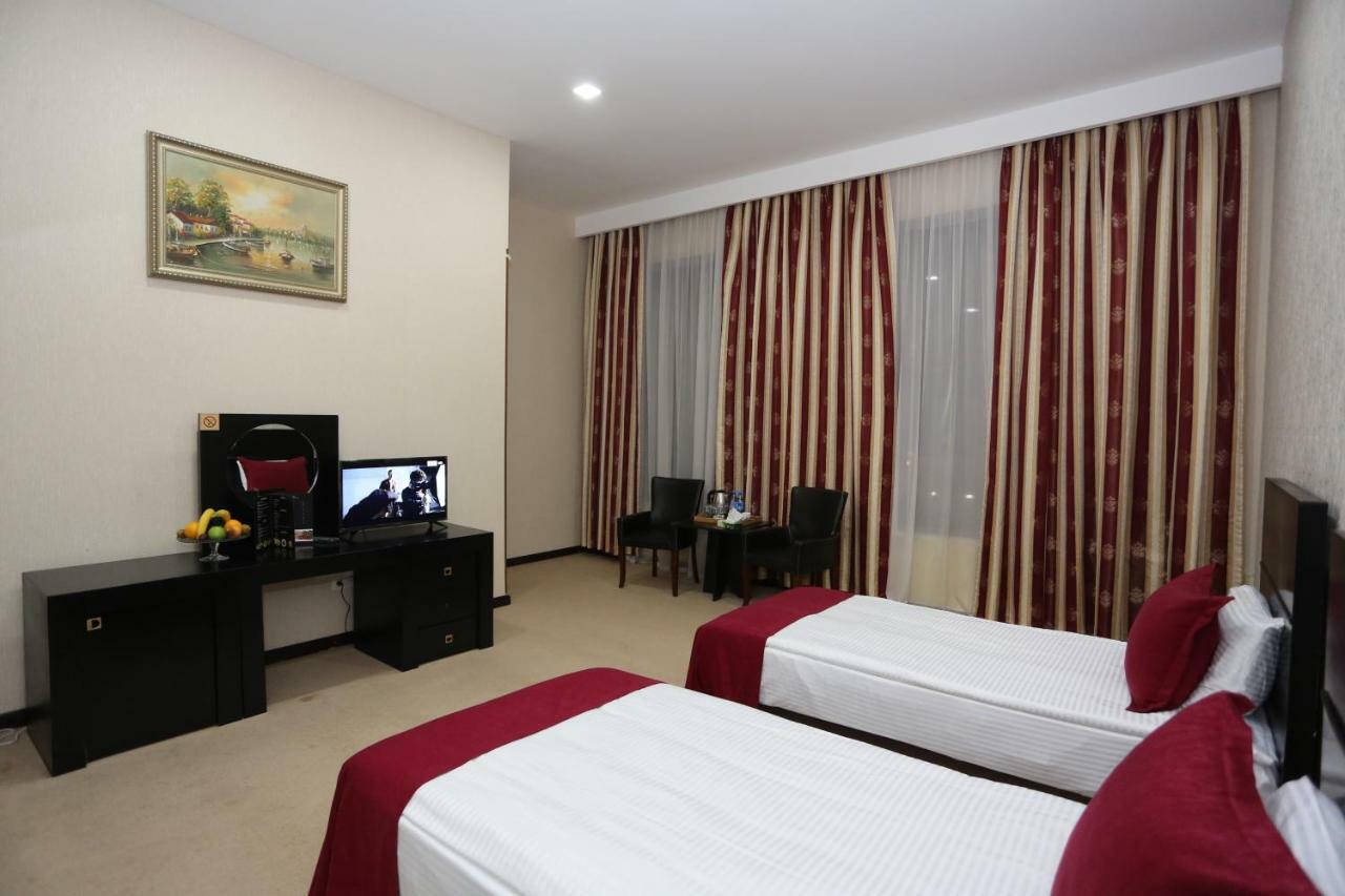 Ambassador Hotel Μπακού Εξωτερικό φωτογραφία