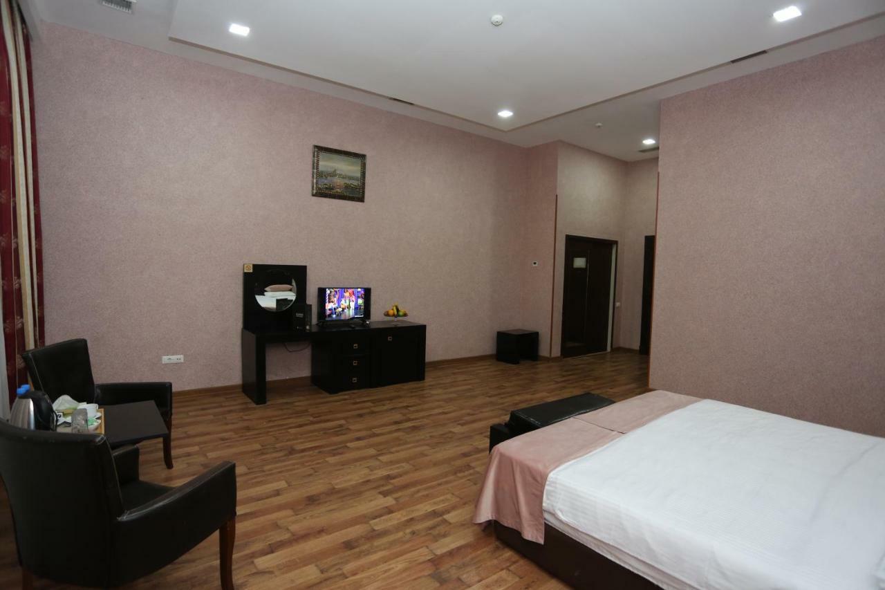 Ambassador Hotel Μπακού Εξωτερικό φωτογραφία