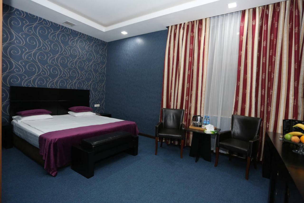Ambassador Hotel Μπακού Εξωτερικό φωτογραφία
