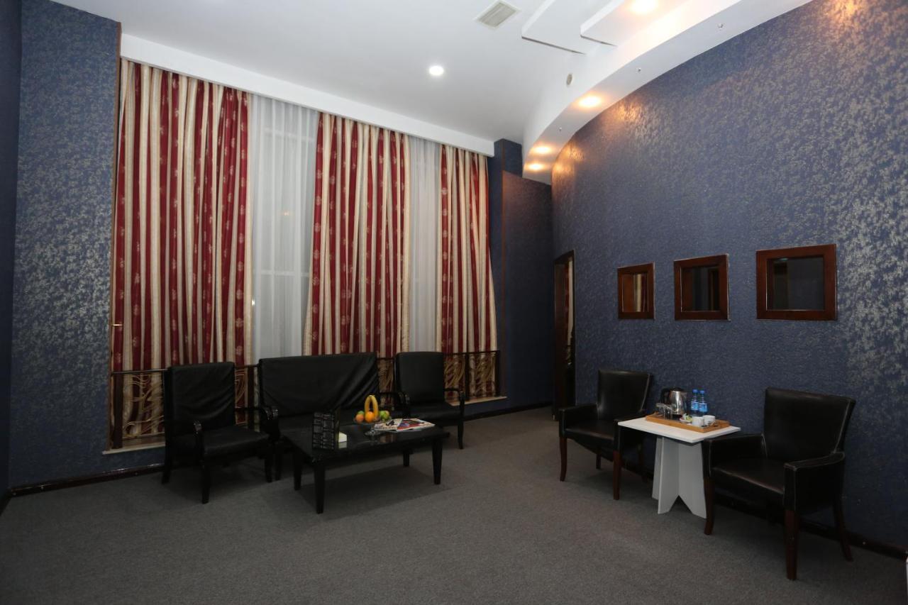Ambassador Hotel Μπακού Εξωτερικό φωτογραφία